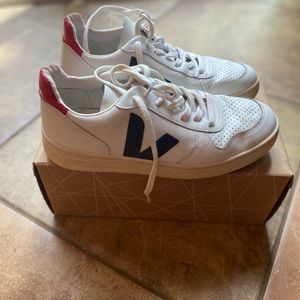 Veja shoes